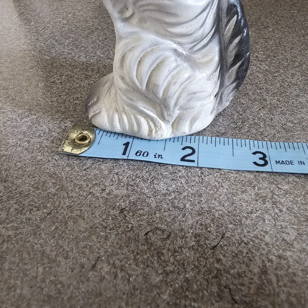 Vintage Hand Painted Japanese Plaster Dog Figurine 6 inch‎ Terrier Animal Statue - Picture 7 of 8